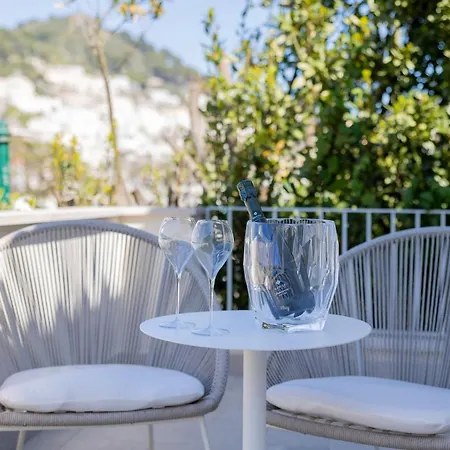 Konukevi Casa Dani Capri